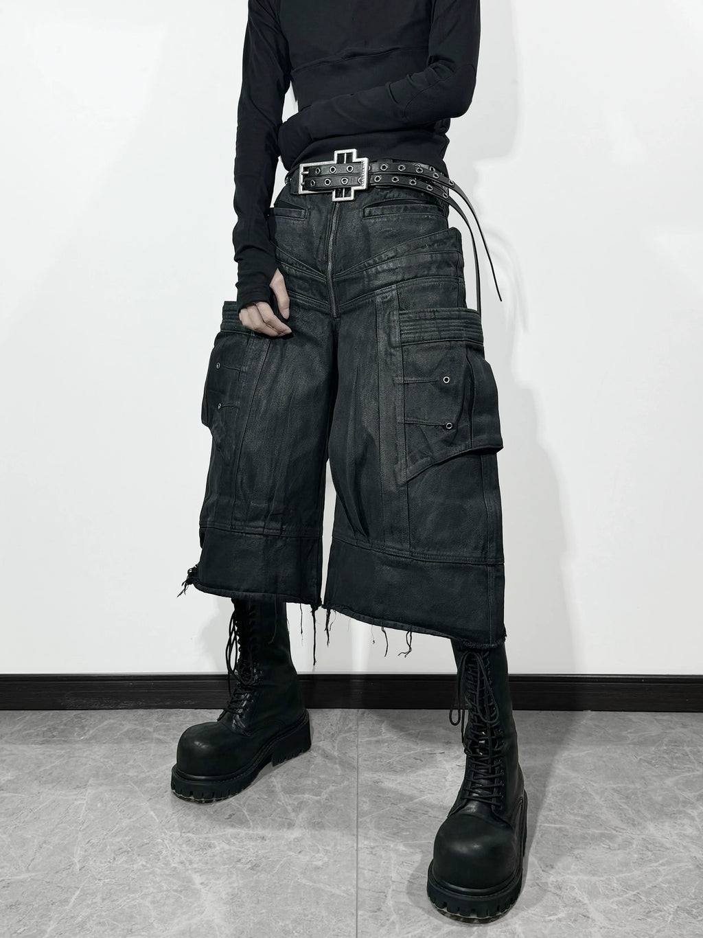 LIQUID METAL DENIM SHORTS