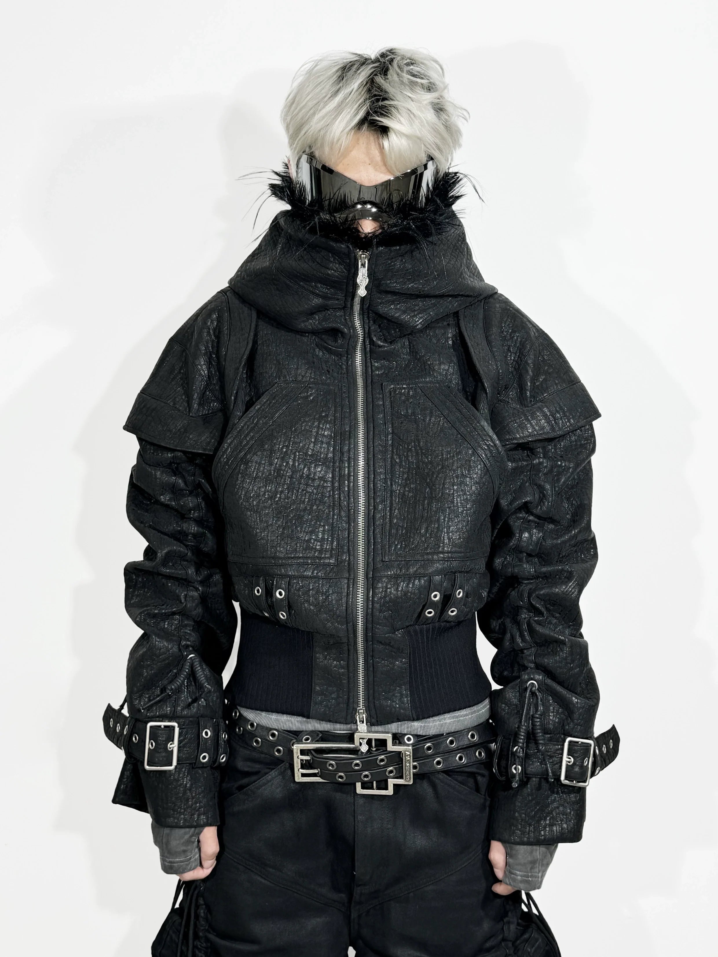 ADJUSTABLE LEATHER BOMBER JACKET