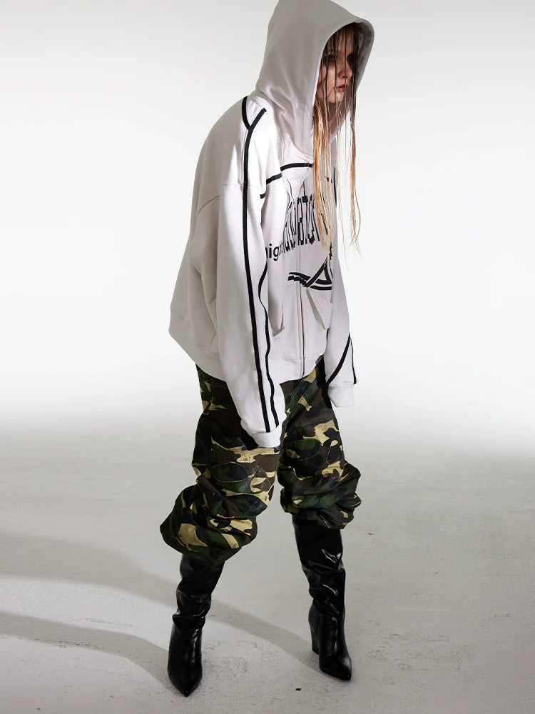 MOSAIC APPLIQUE SWEATSHIRT