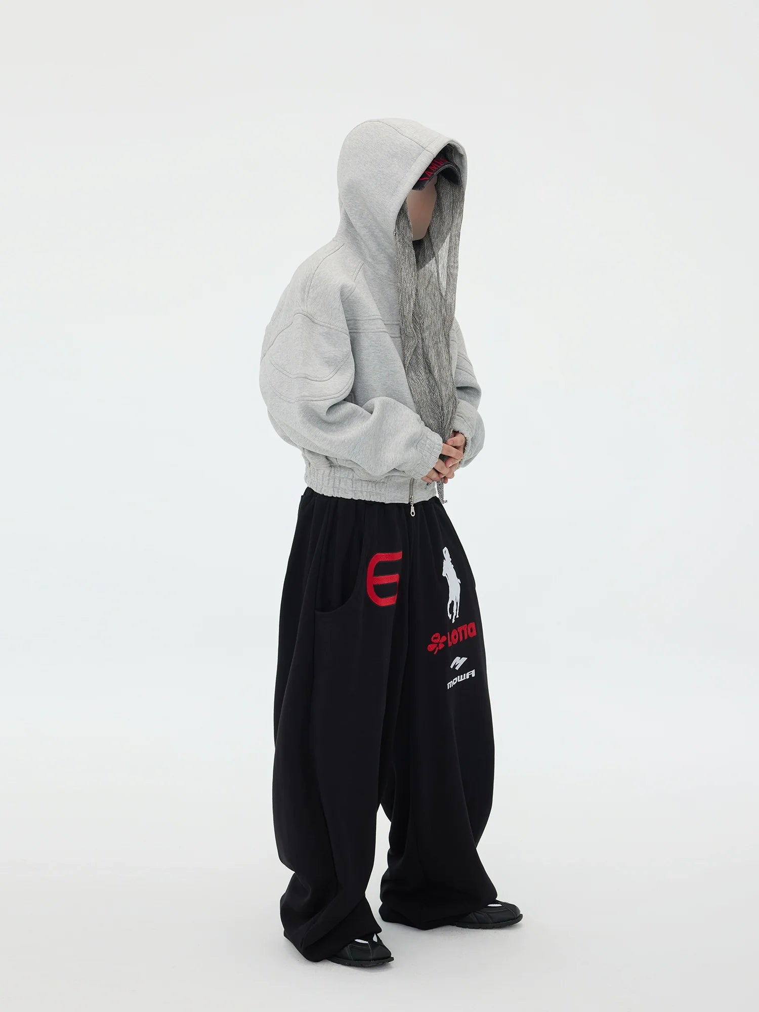 MAMMOTH OVERSIZED HOODIE