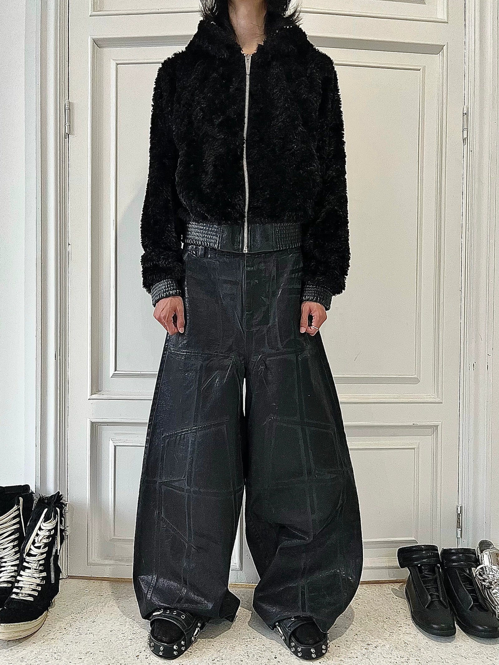 CRACKLE WAXED BAGGY PANTS