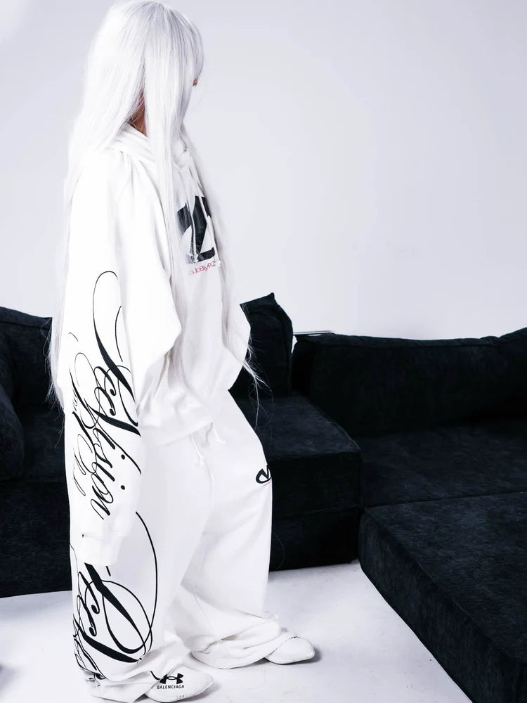 SCRIPT FLOW SWEATPANTS
