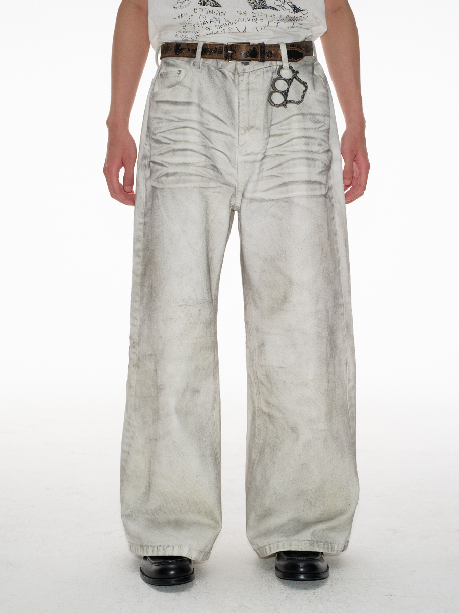AGED WHITE JEANS