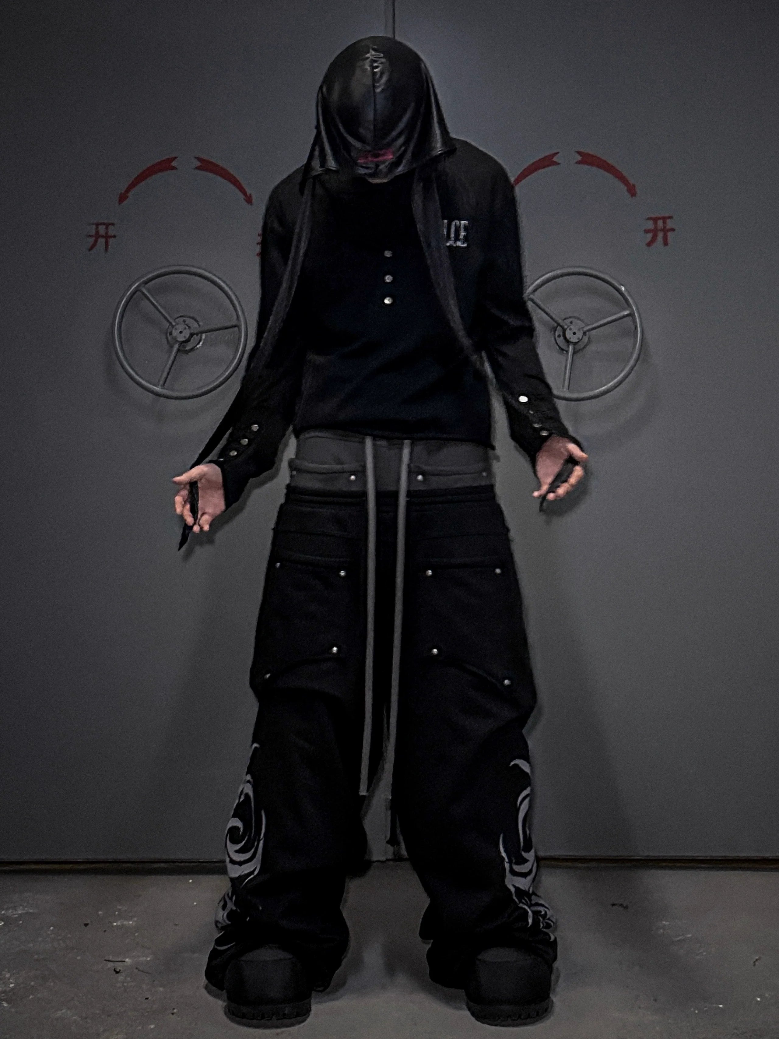 RUNAWAY EDGE SWEATPANTS