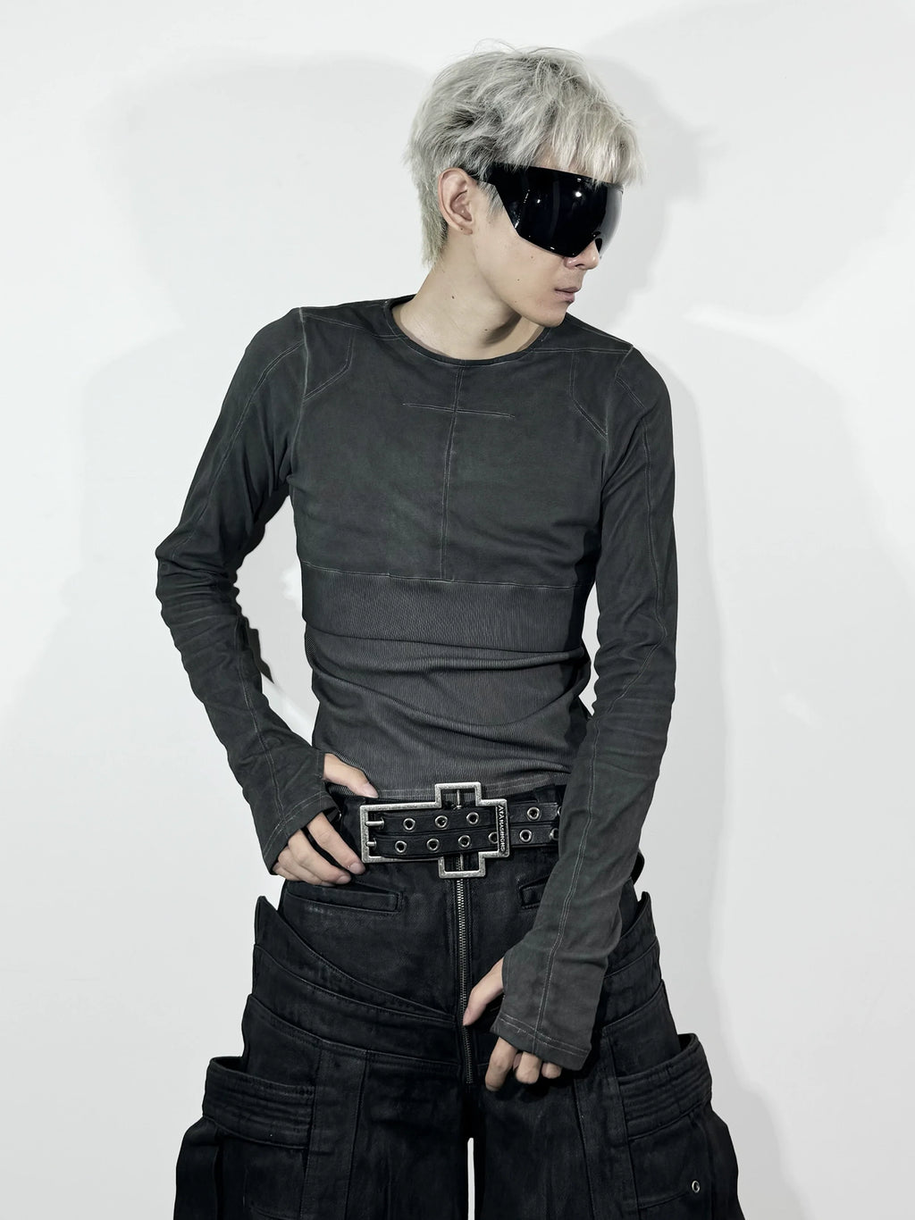 VINTAGE CROSS STRUCTURE T-SHIRT