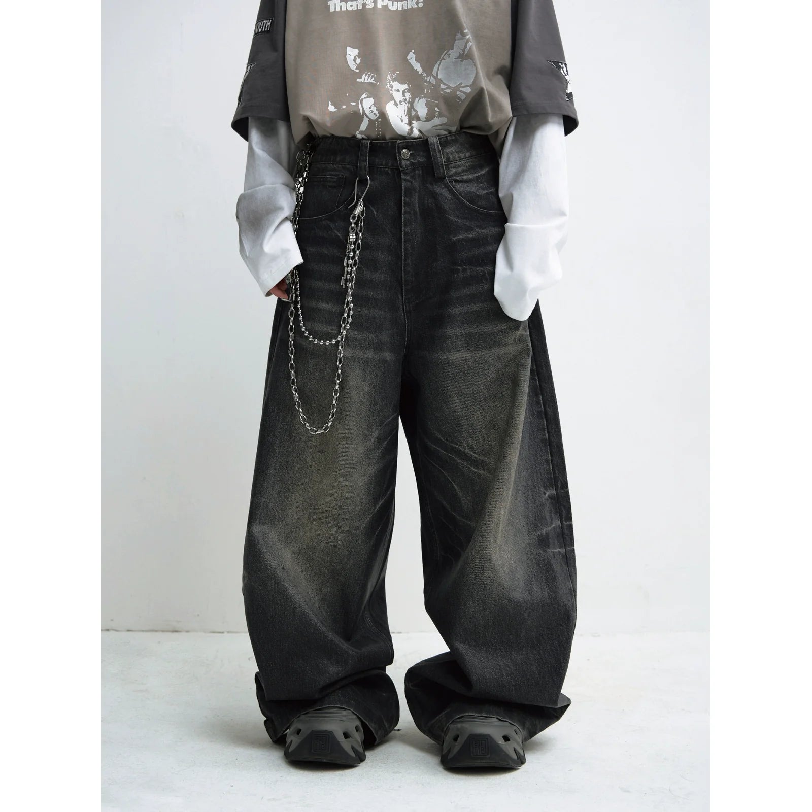 VINTAGE WIDE LEG JEANS