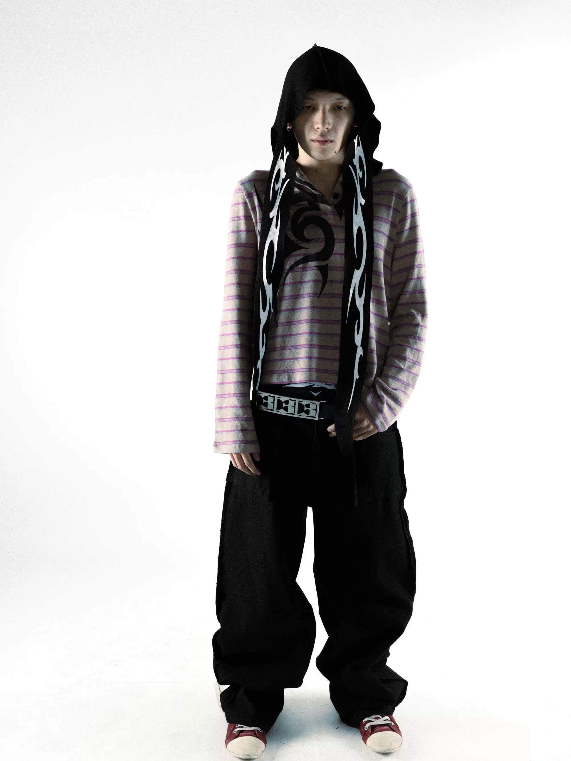 GRAPHIC BAGGY JEANS