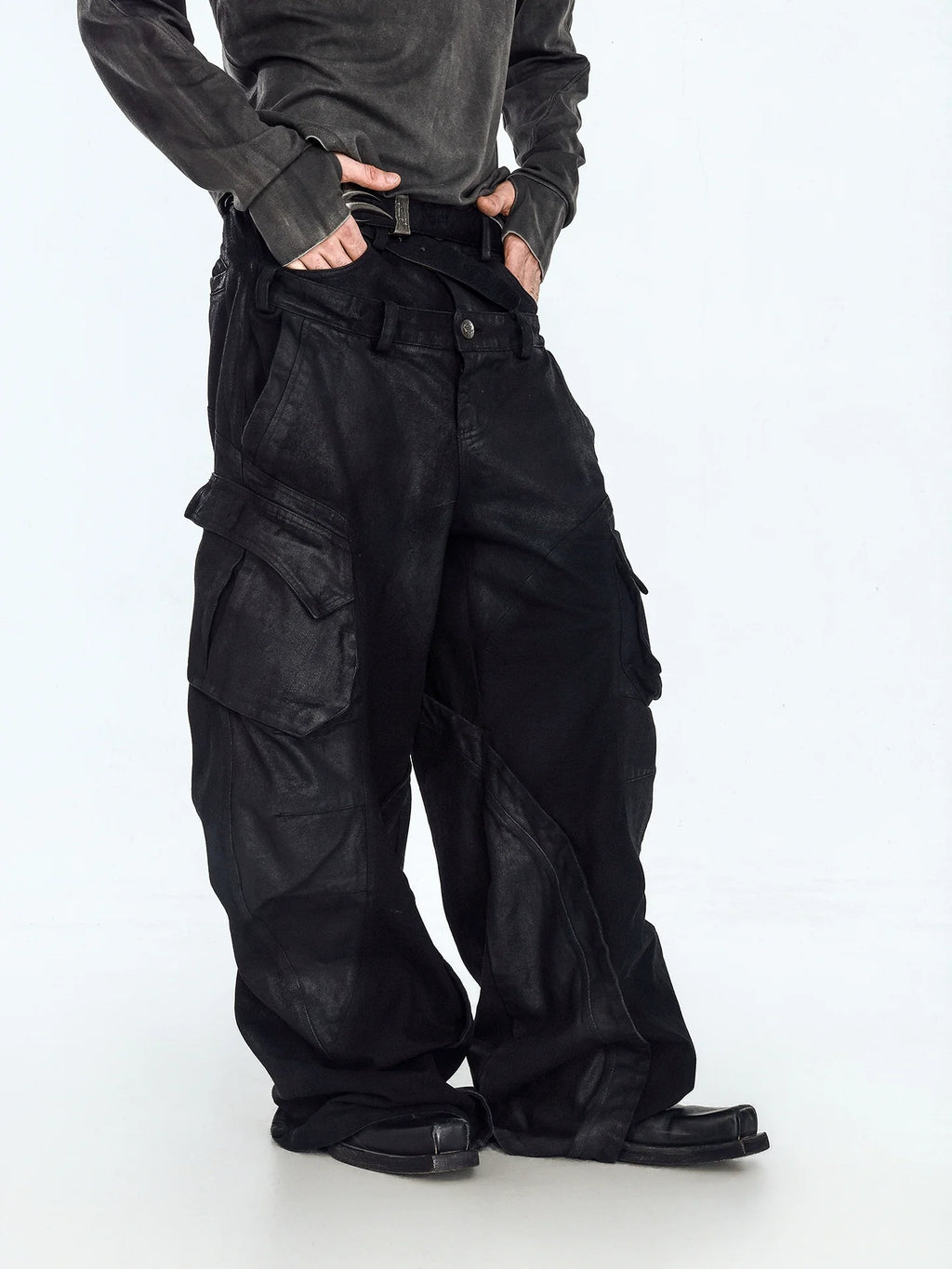 IRREGULAR CUT DENIM PANTS