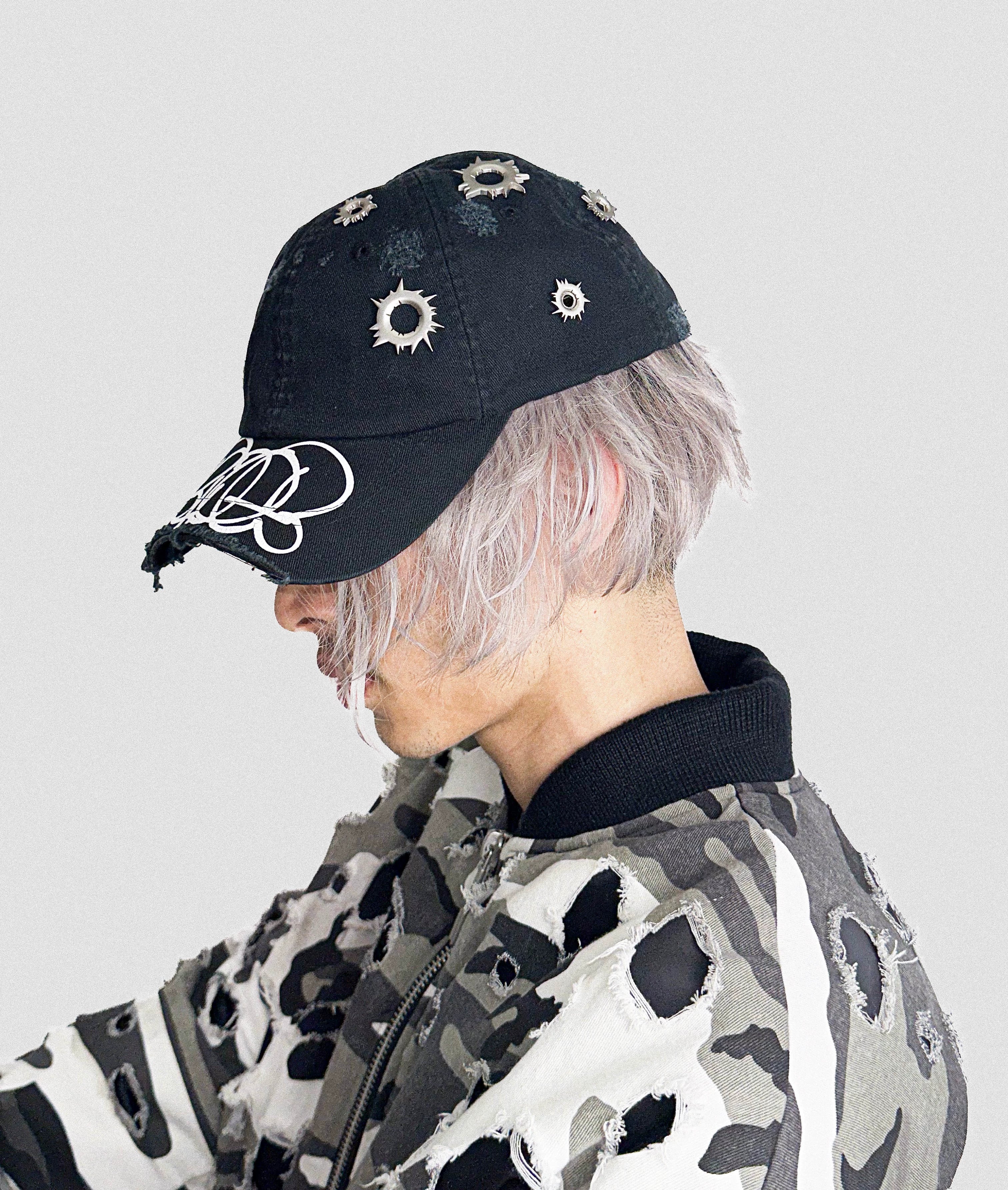 METALLIC DUCK HAT UNISEX