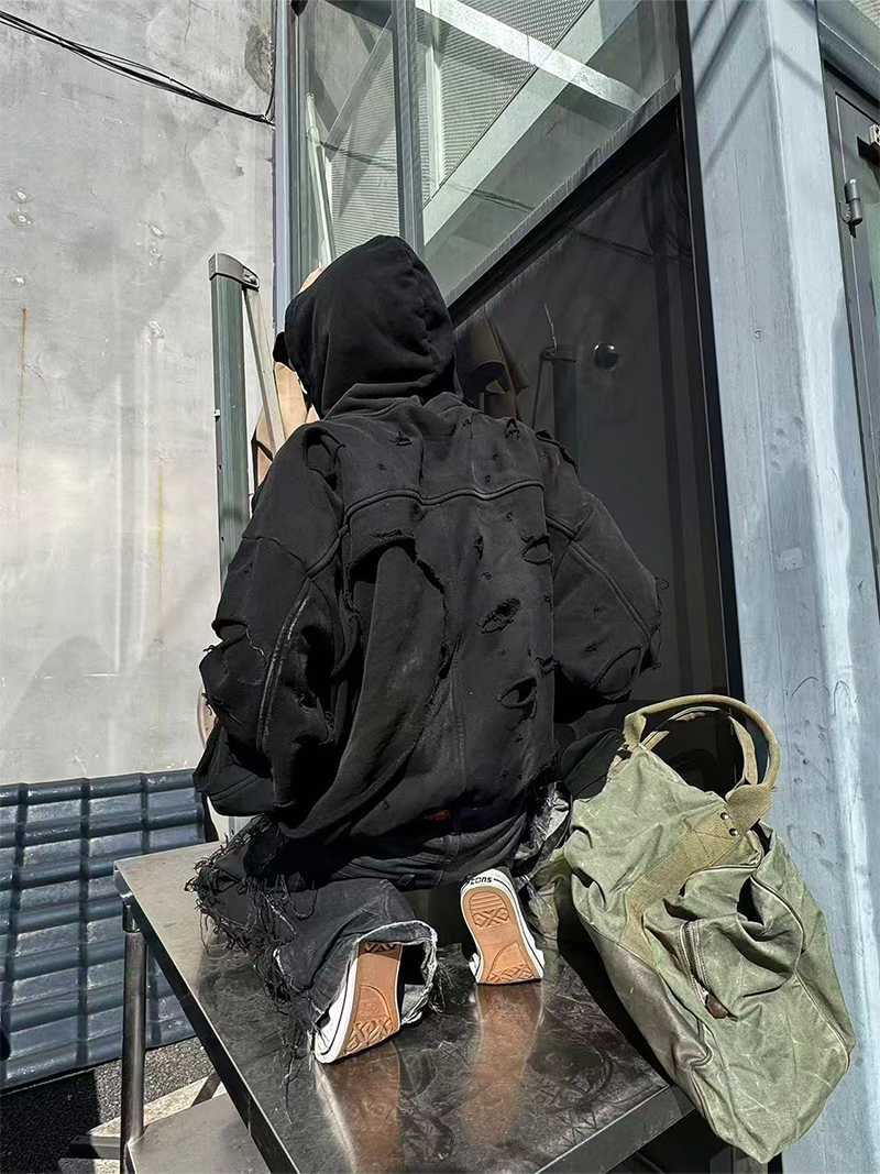 MUD-DYED DOUBLE-LAYER HOODIE SWEATER