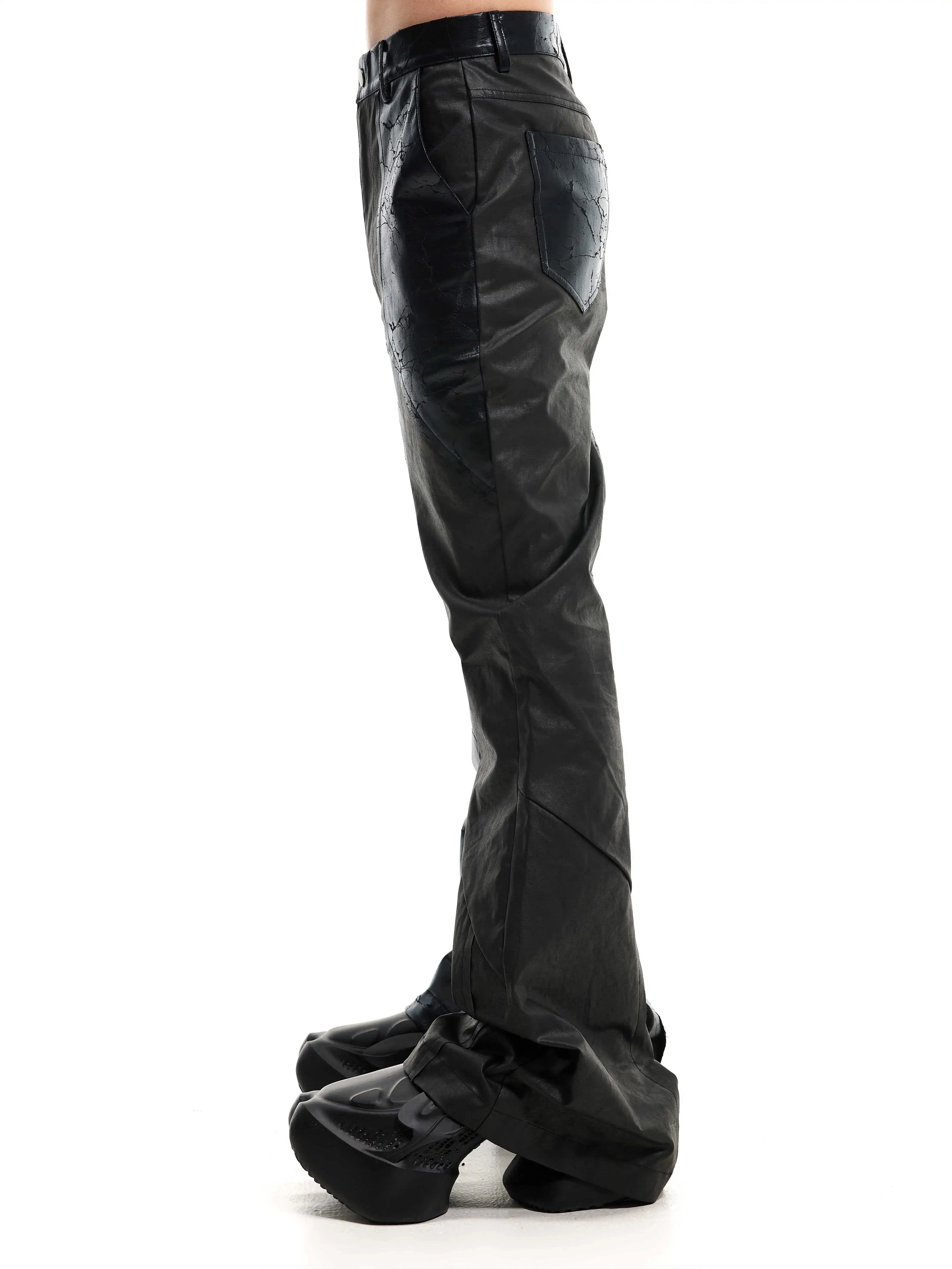 DARK VANGUARD FLARED PANTS