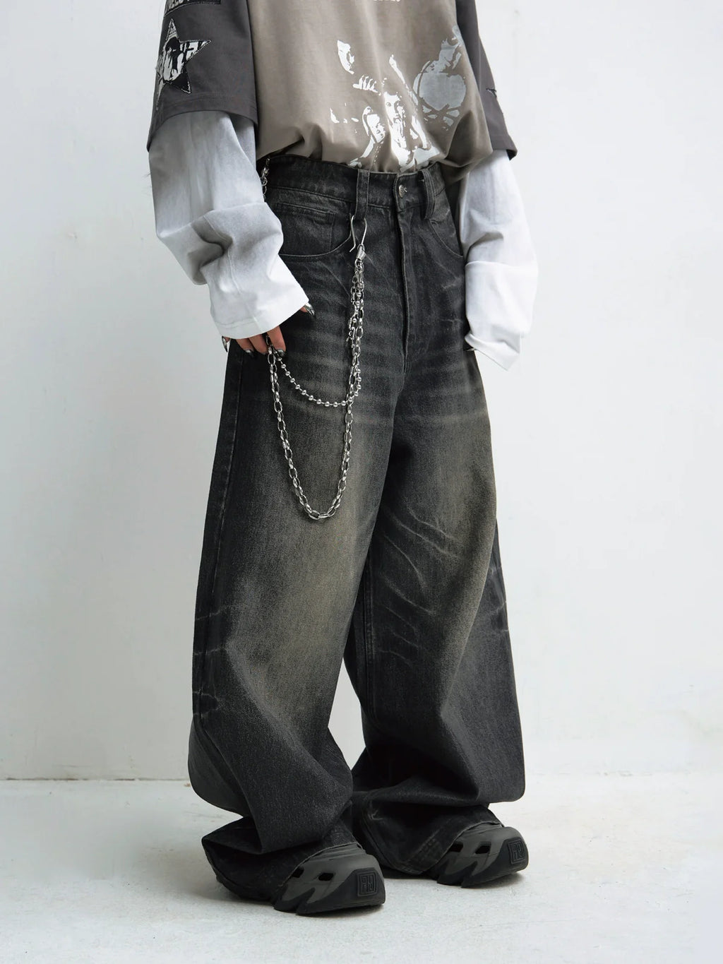 VINTAGE WIDE LEG JEANS